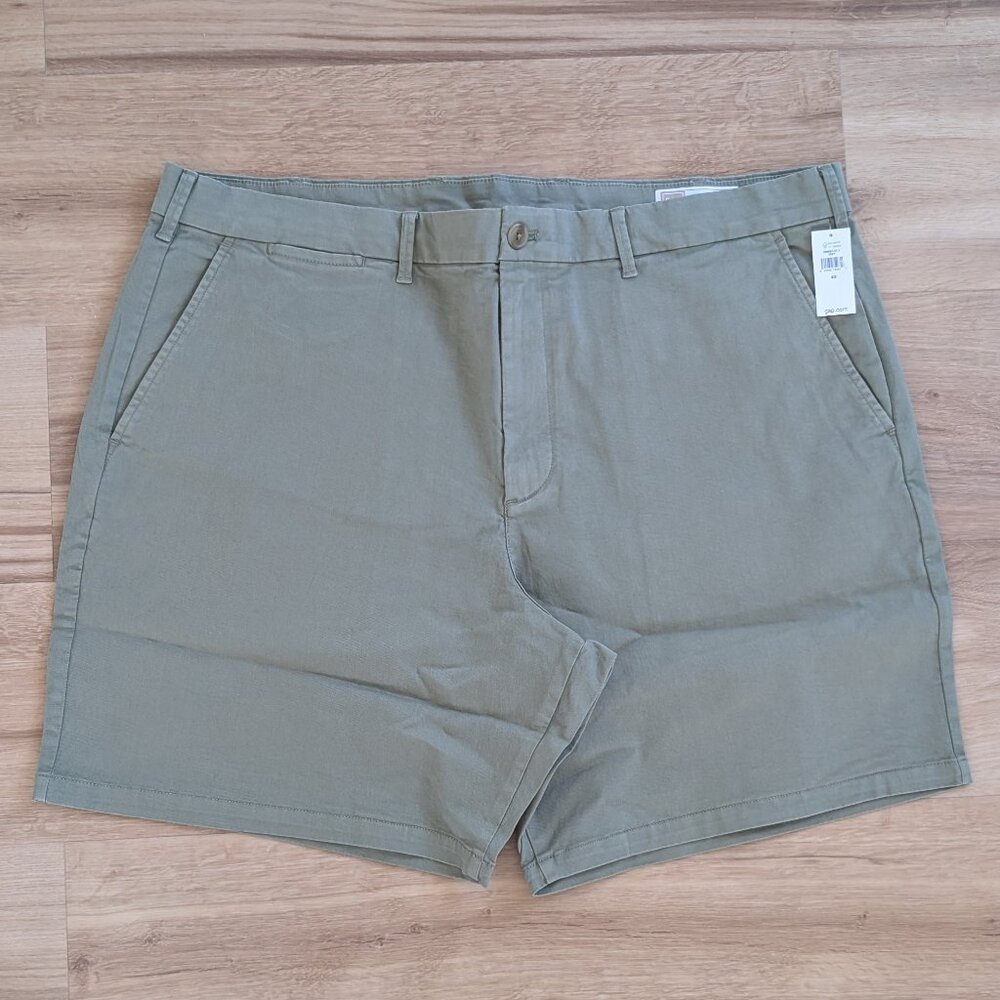 NWT Gap Vintage Khaki Shorts Olive Green 40" waist | 8" Inseam